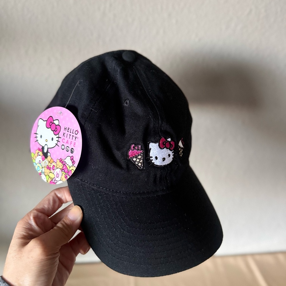 BRAND NEW - Hello Kitty Cafe Black Baseball Cap